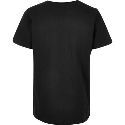 Boys black Marvel print t-shirt